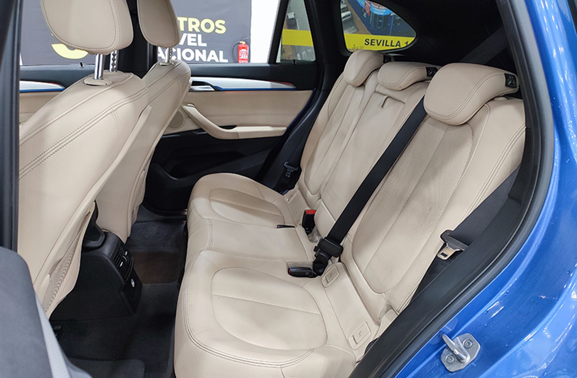 BMW X1 xDrive25d Pack M - foto 16