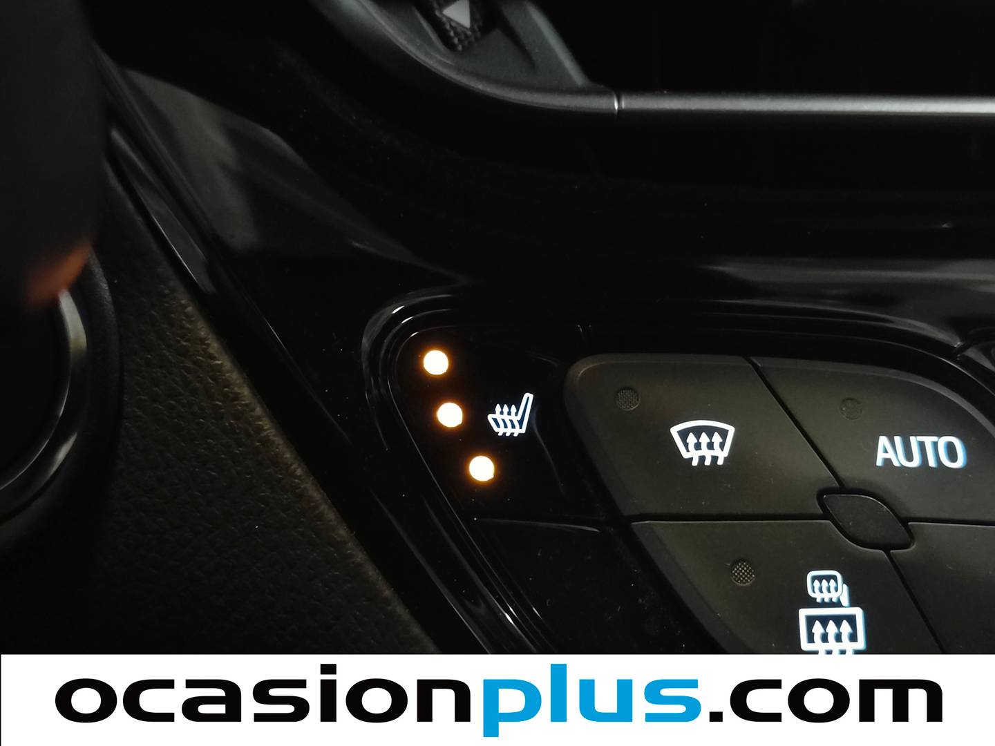 Foto Toyota C-HR Toyota C-HR 1.8 125H Style Plus (122 CV)