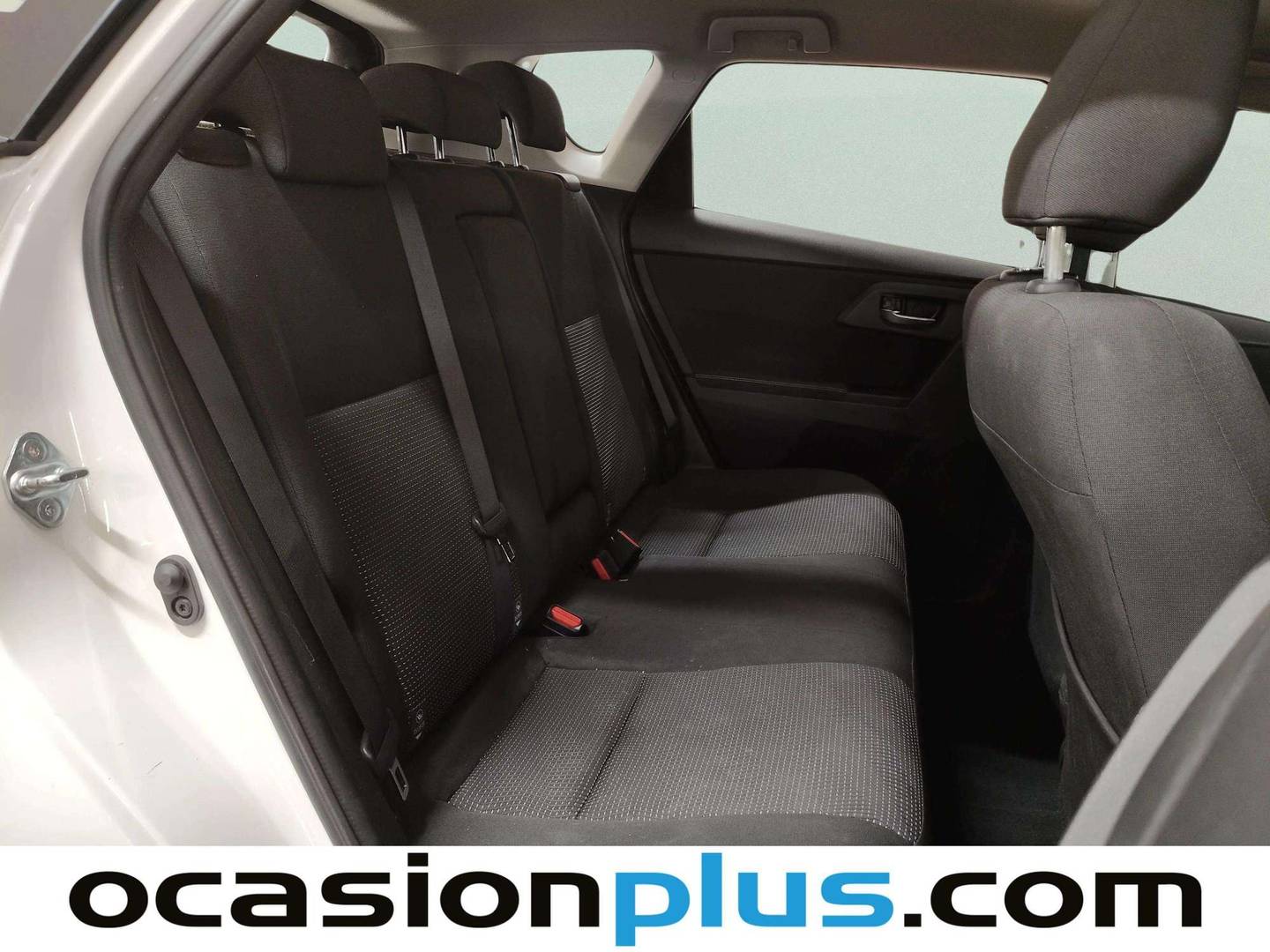 Toyota Auris Toyota Auris Hybrid Active (136 CV) al mejor precio