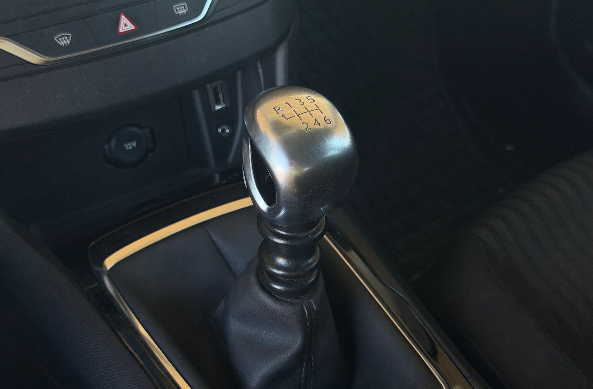 Peugeot 308 1.6 THP Active - foto 5