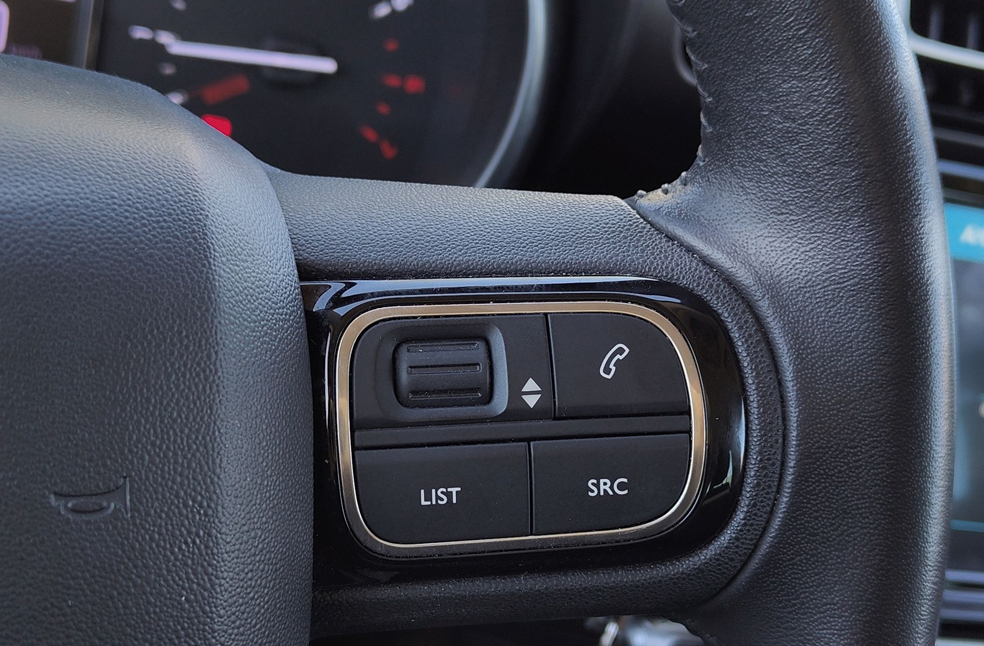 Citroën C3 Aircross PureTech 110 Plus - foto 30