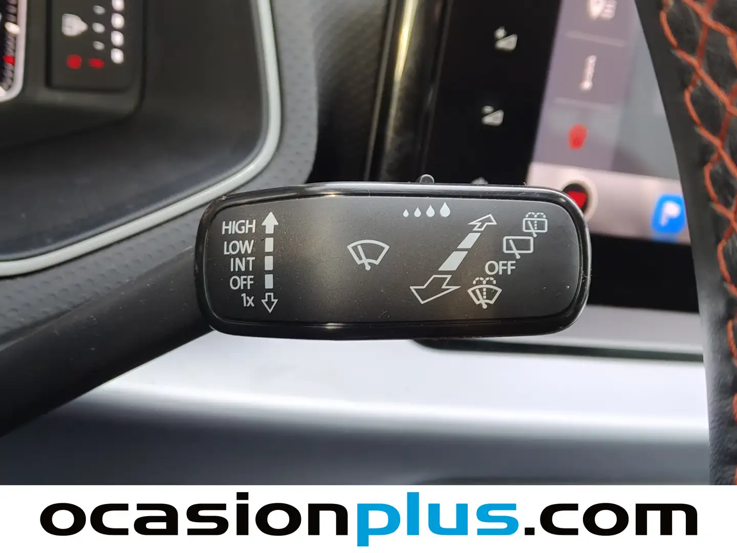 Foto Seat Arona SEAT Arona 1.5 TSI S&S FR XL DSG (150 CV)