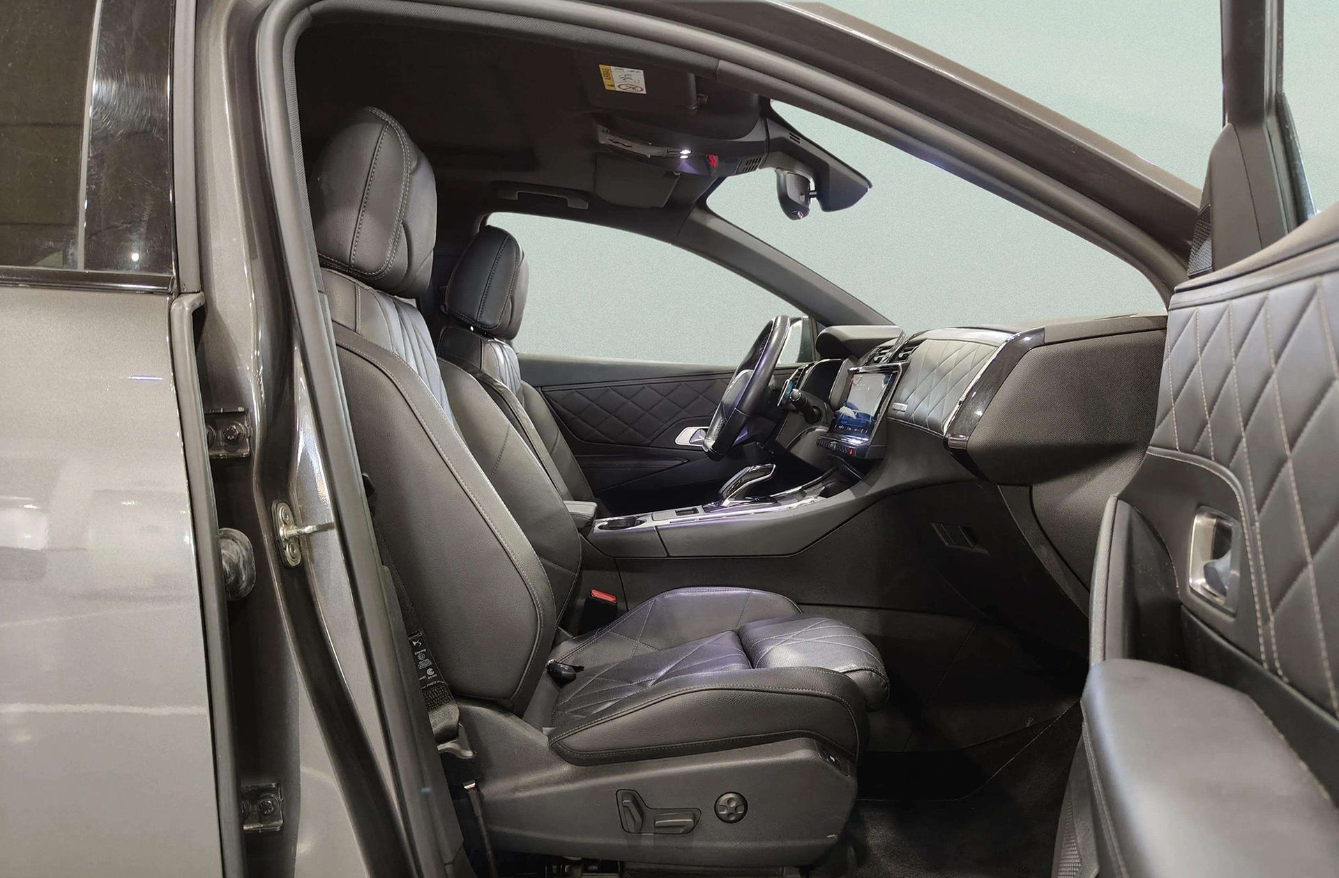 DS DS 7 Crossback E-Tense 225 Ligne Noire - foto 19