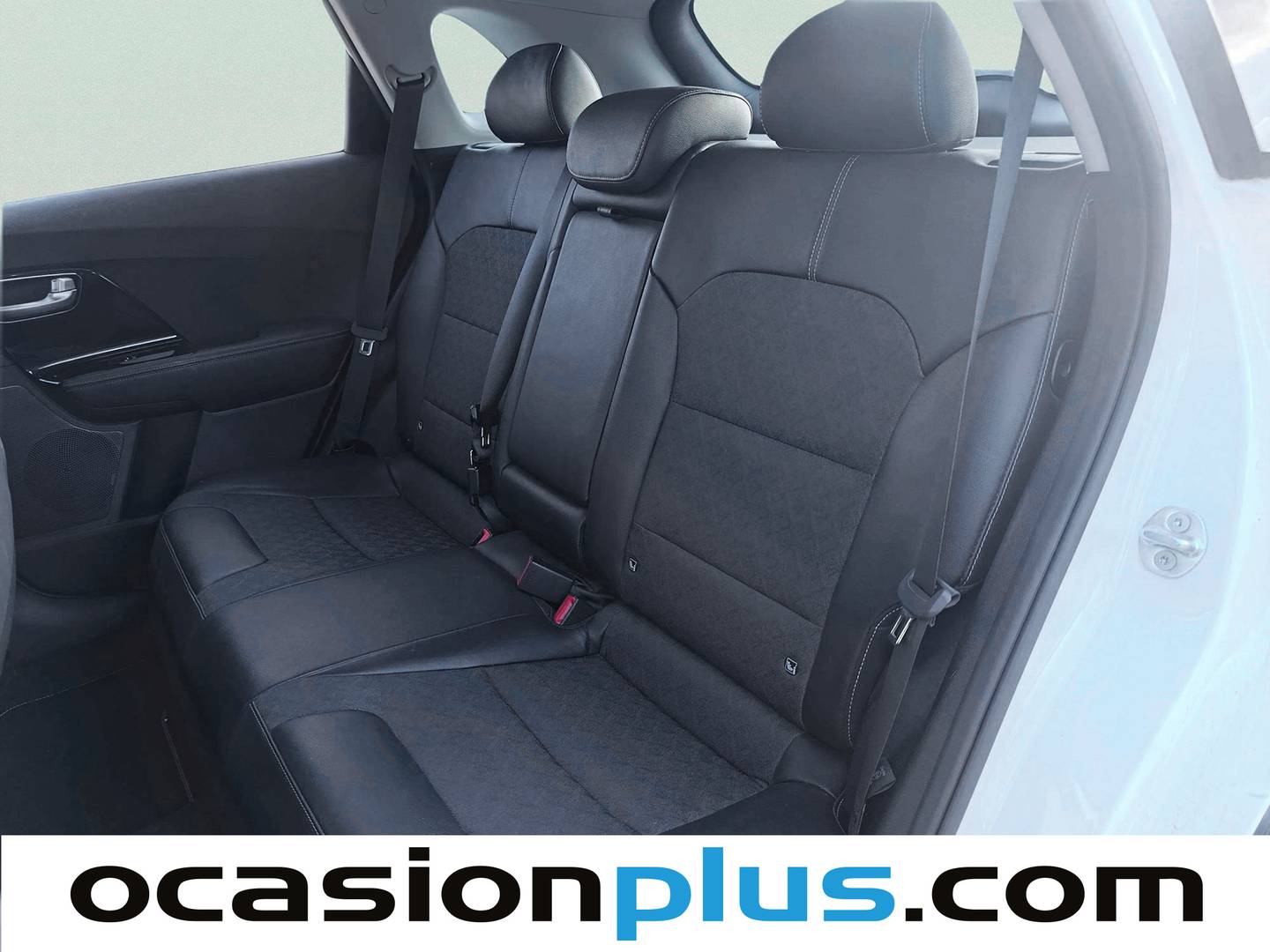 Foto asientos traseros KIA Niro KIA Niro 1.6 GDi HEV Híbrido Drive (141 CV)