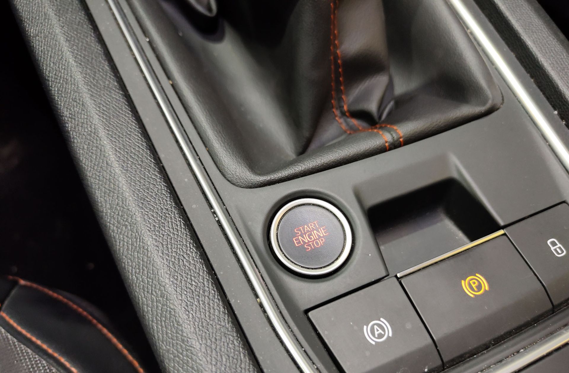 SEAT León 1.5 TSI FR 25 Aniversario - foto 30