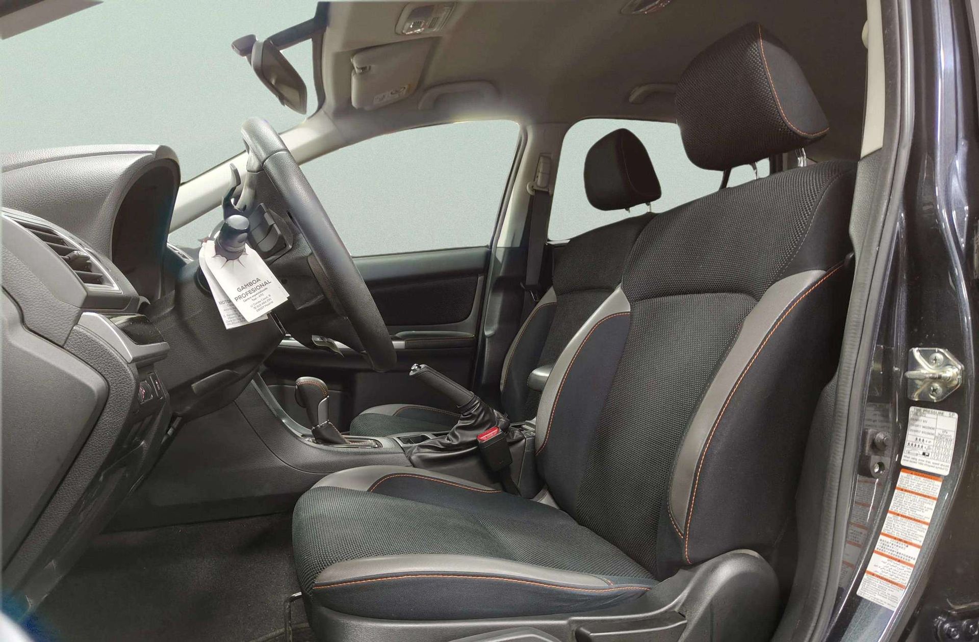 Subaru XV 2.0i Executive - foto 10
