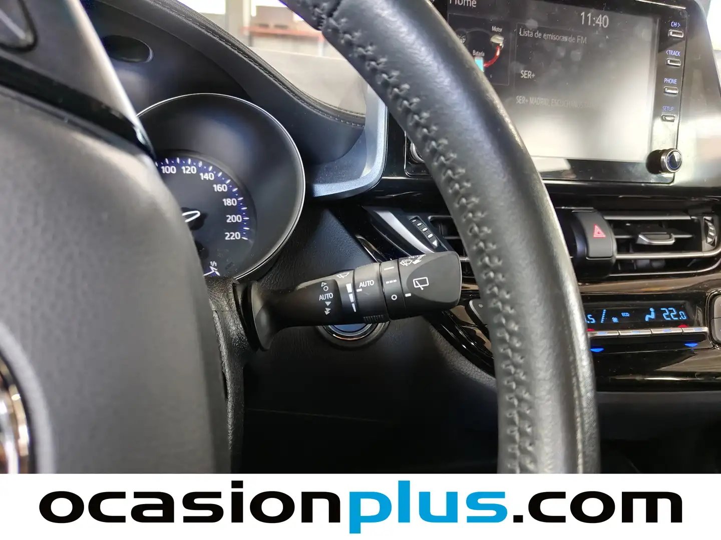 Foto Toyota C-HR Toyota C-HR 1.8 125H Advance (122 CV)