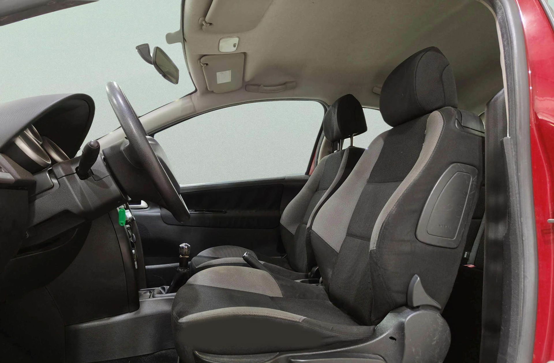 Peugeot 207 1.4 16v X-Line - foto 8