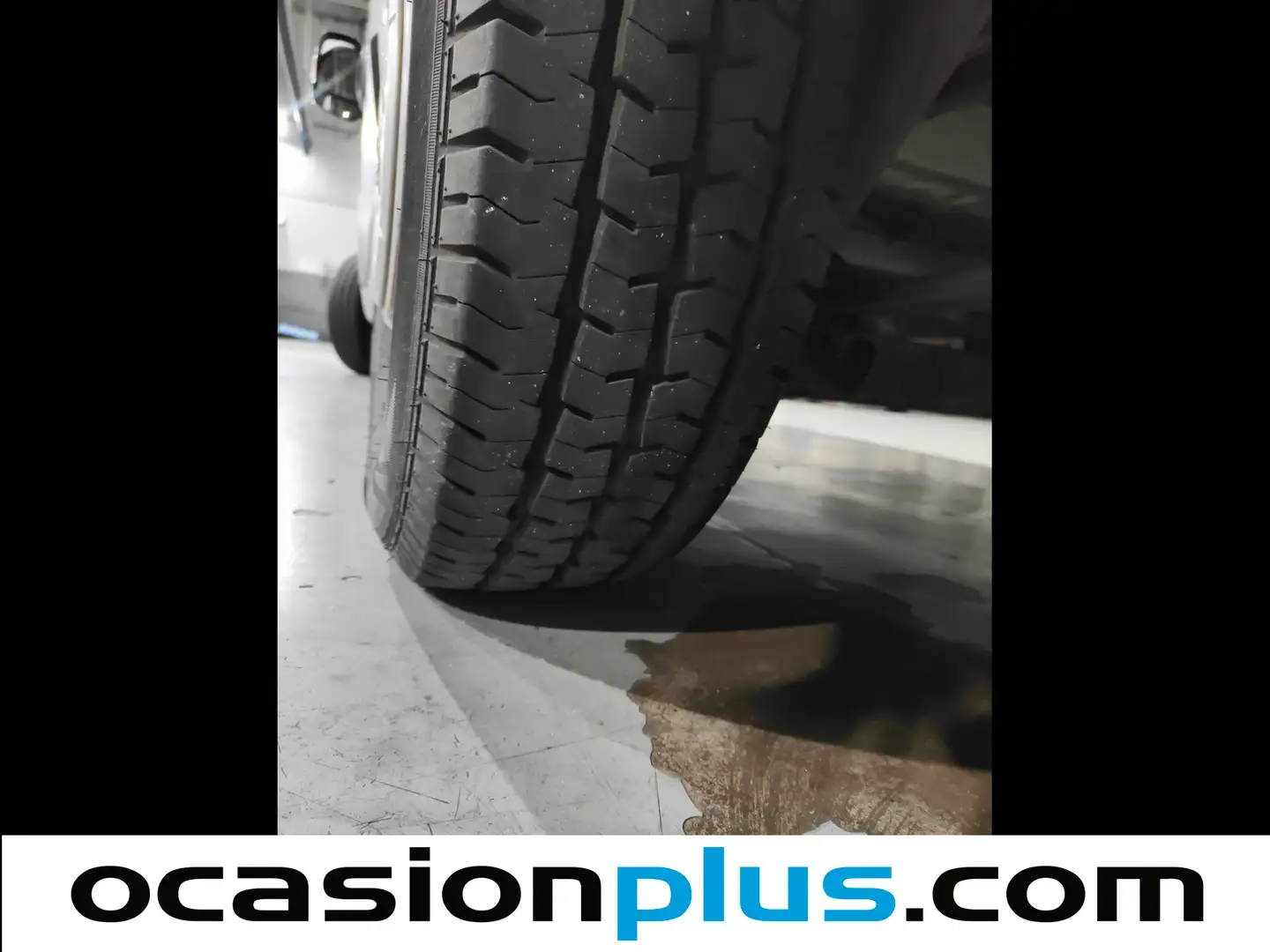 Foto Peugeot Boxer Peugeot Boxer Furgon BlueHDi 130 Pack 333 L2H2 (130 CV)