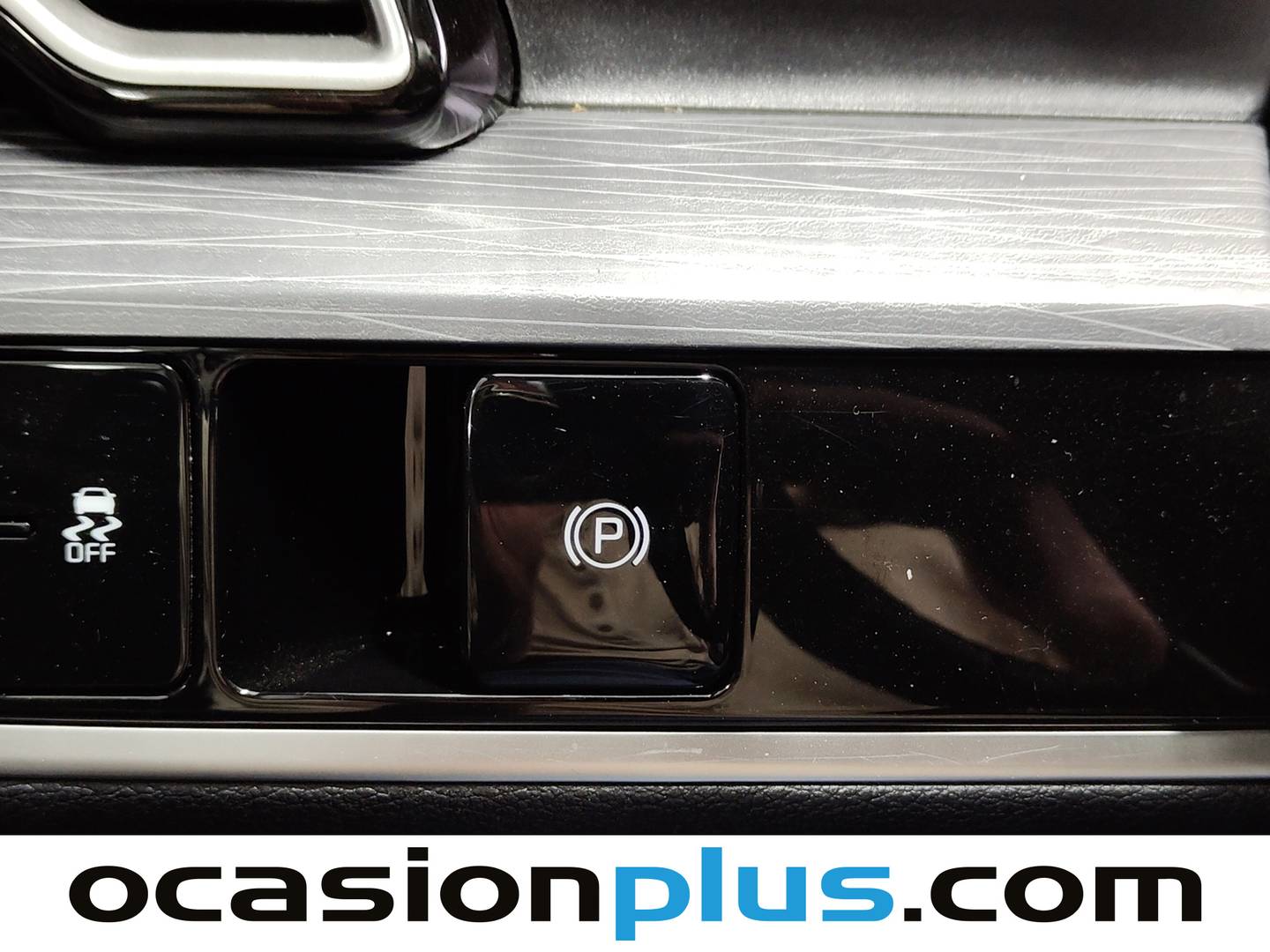 Accesorios del KIA Sportage KIA Sportage 1.6 T-GDi MHEV Business 4x2 DCT (160 CV)