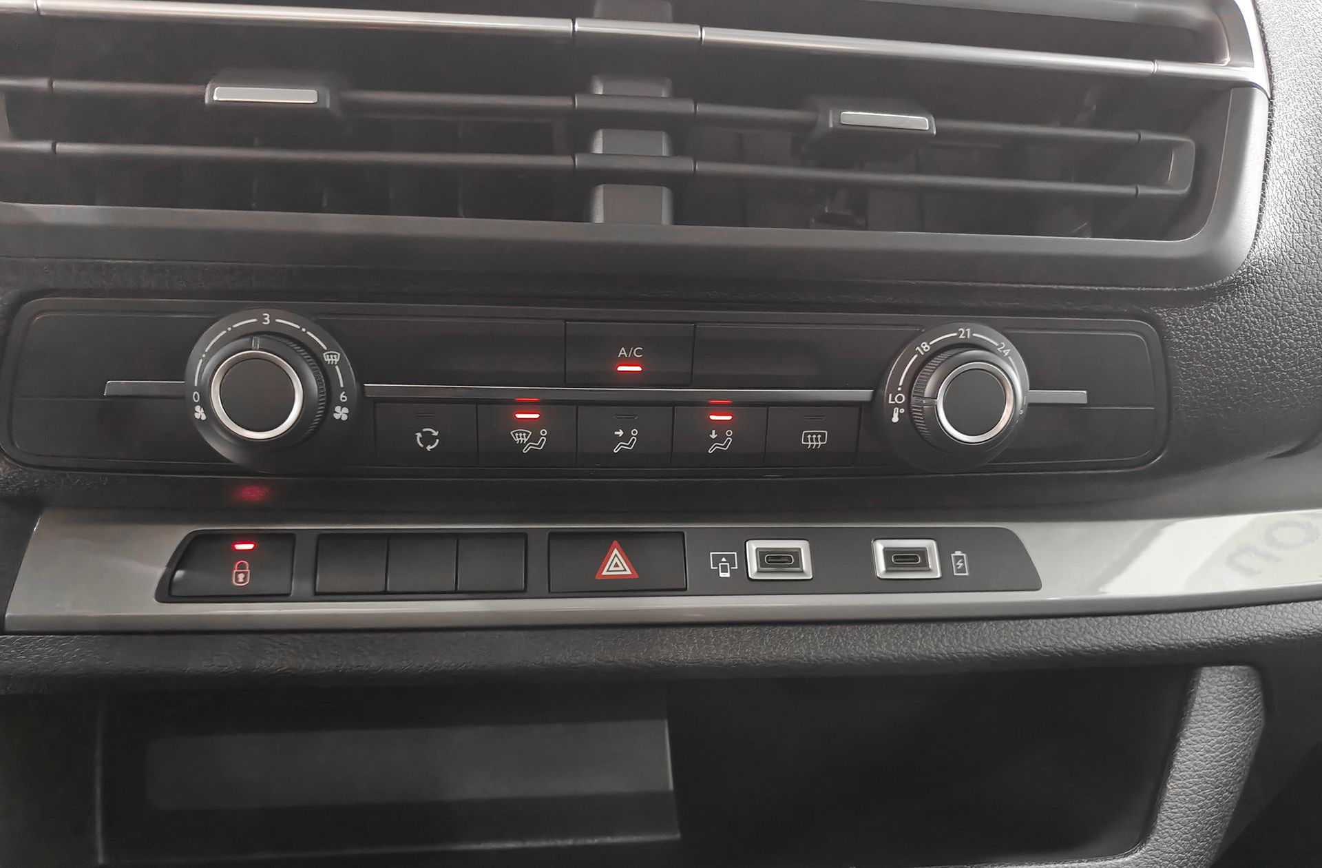 Fiat Ulysse BlueHDi 180 Talla M AT8 8 plazas - foto 30