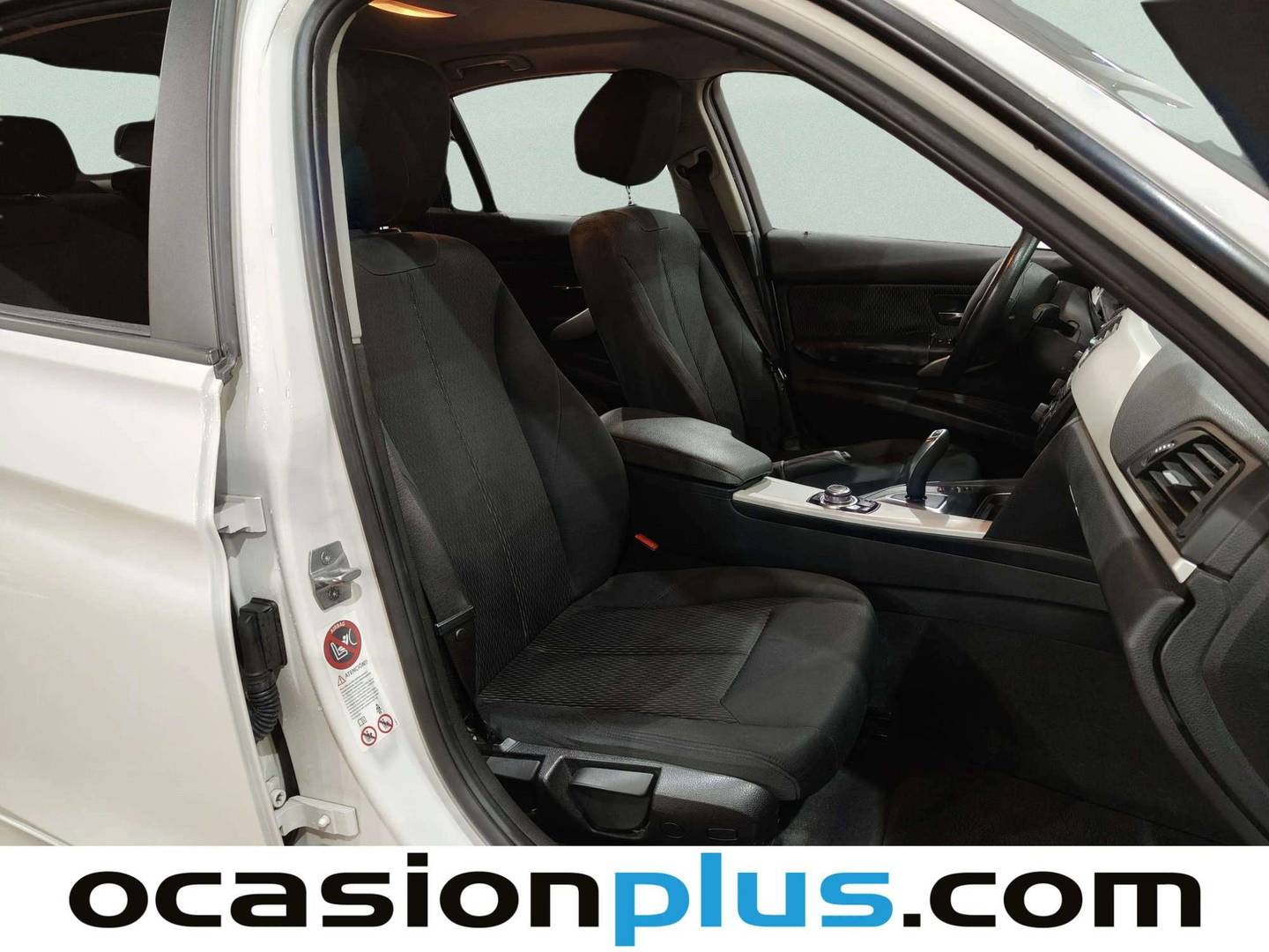 Foto BMW Serie 3 BMW Serie 3 318d (143 CV)