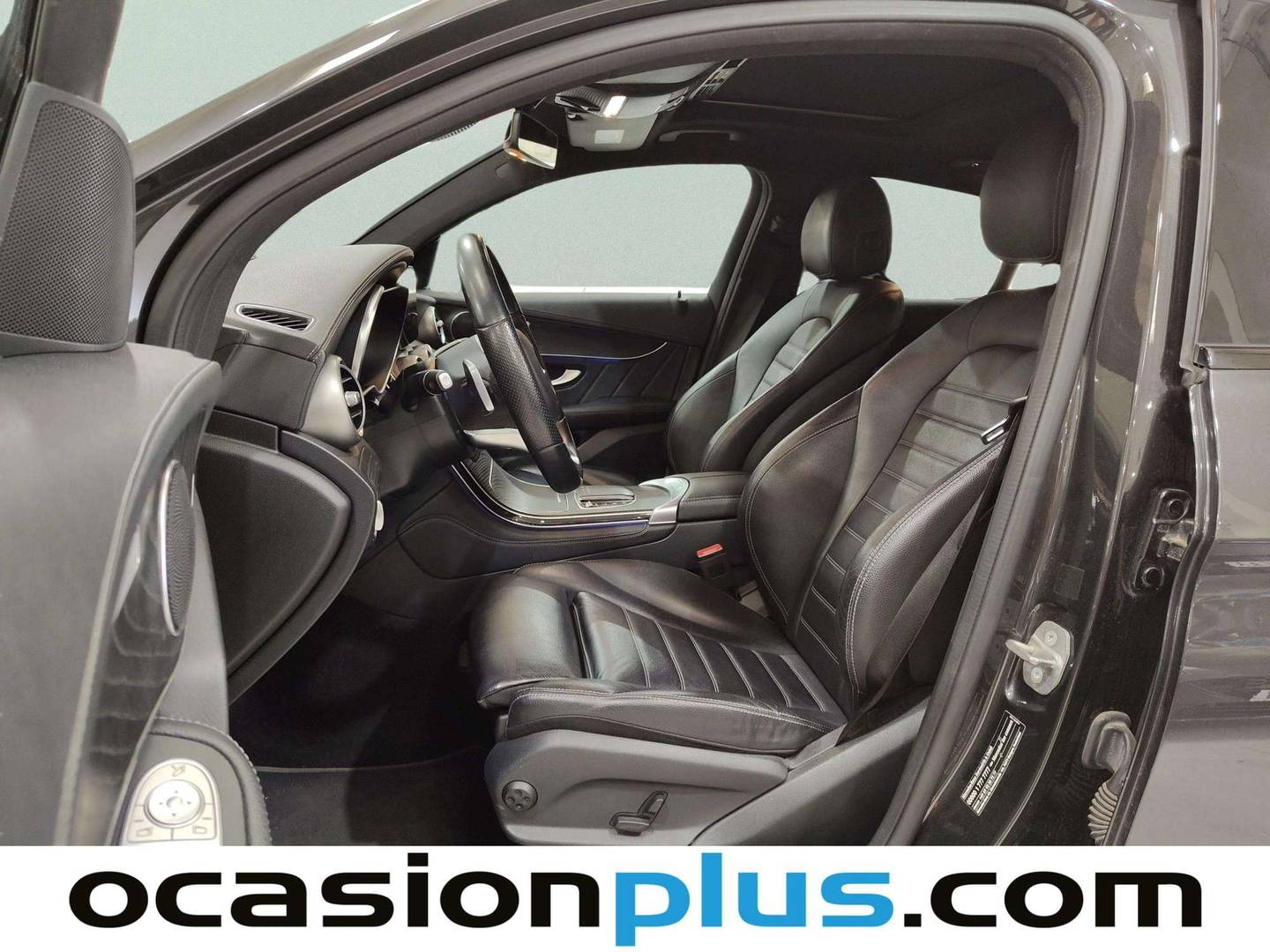 Foto asientos delanteros Mercedes GLC Coupé Mercedes GLC Coupé 300 d 4Matic (245 CV) Pack AMG