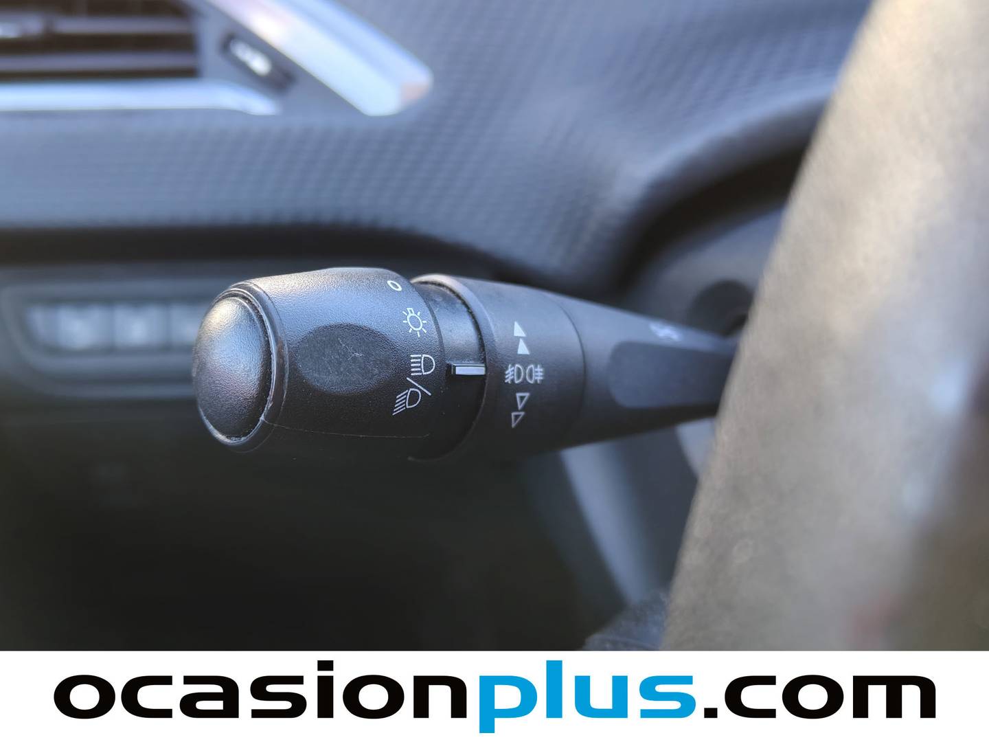 Peugeot 2008 Peugeot 2008 PureTech 110 S&S Style (110 CV) seminuevo