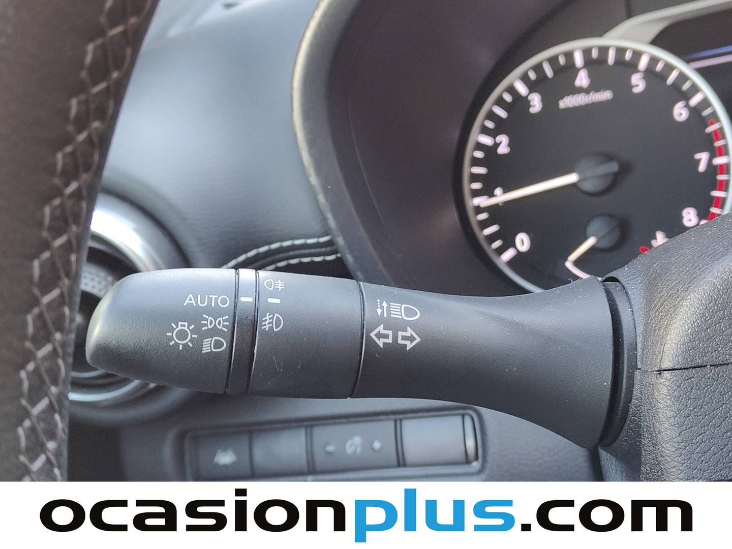 Foto Nissan JUKE Nissan Juke DIG-T N-Design Black (114 CV)