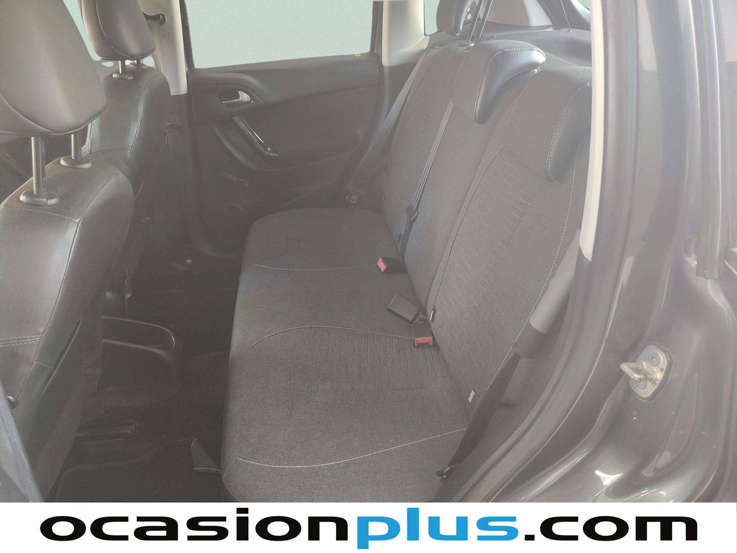 Foto asientos traseros Citroën C3 Citroën C3 PureTech 82 Live Edition (82 CV)