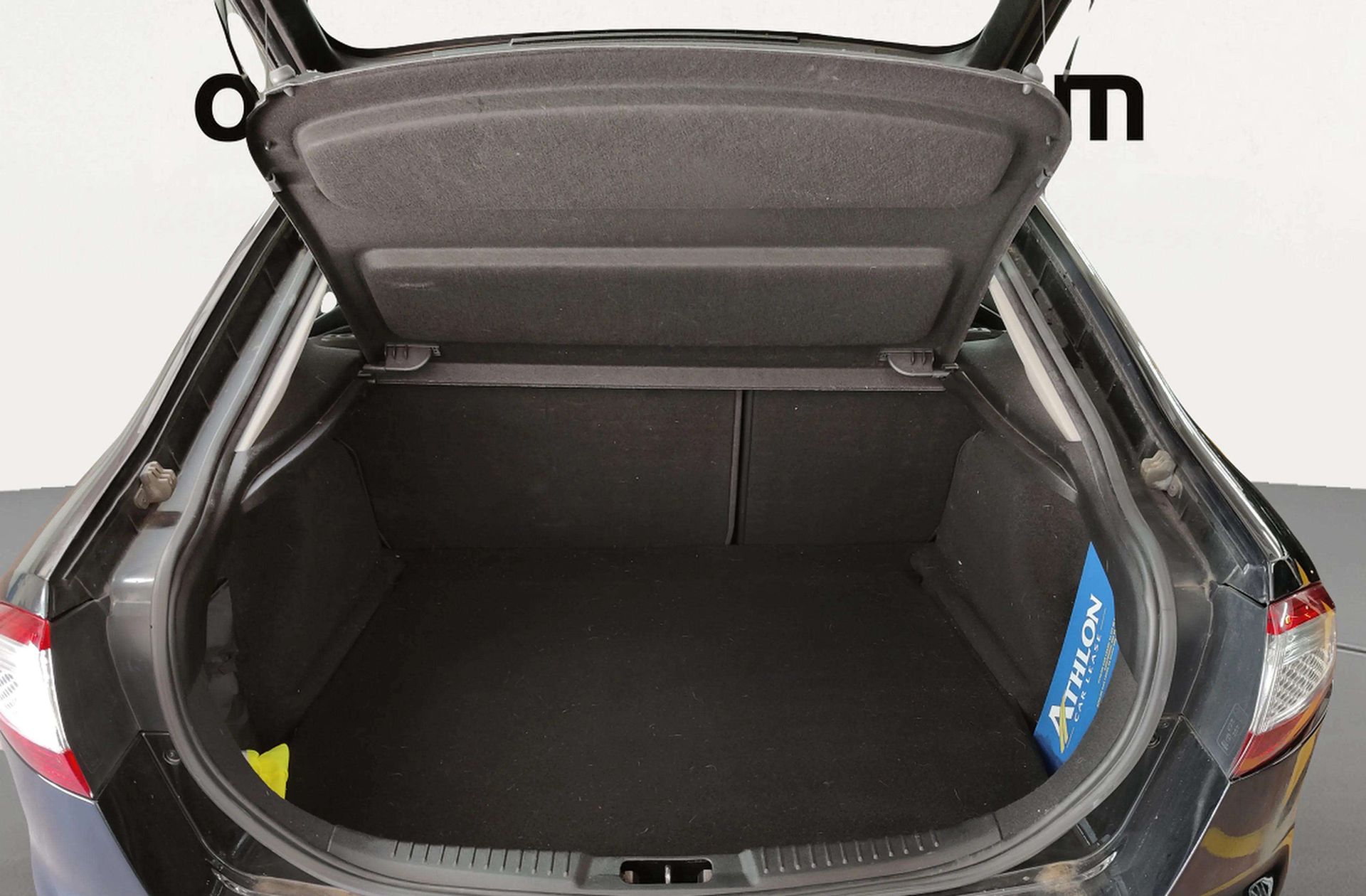 Ford Mondeo 2.0 TDCi Limited Edition - foto 12
