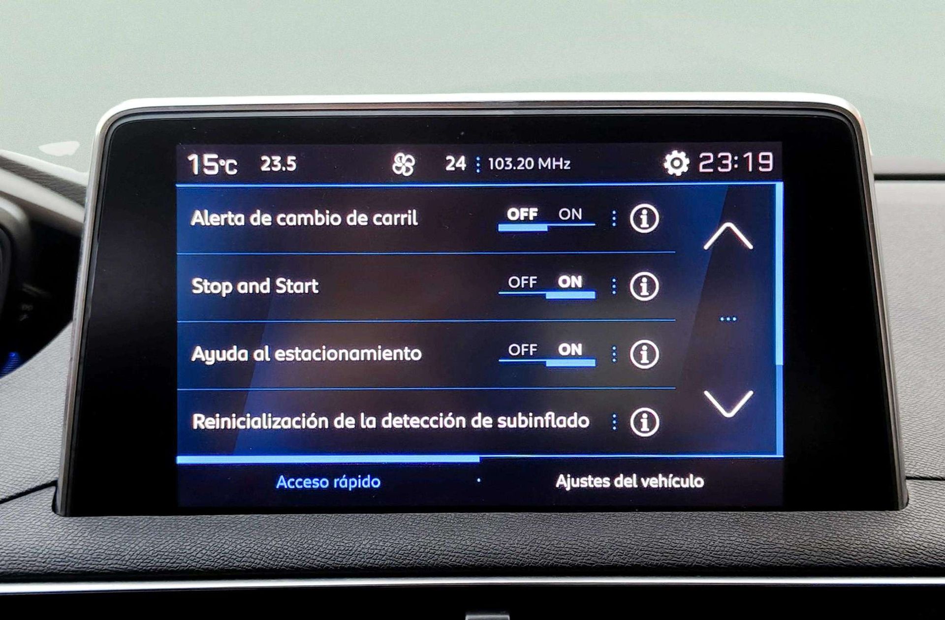 Peugeot 3008 PureTech 130 Active Pack - foto 35