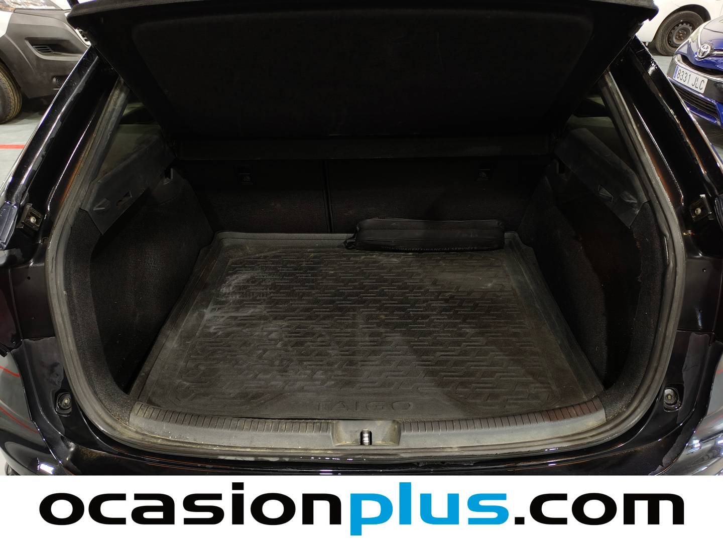 Foto Volkswagen Taigo Volkswagen Taigo R-Line 1.0 TSI (110 CV) siete plazas