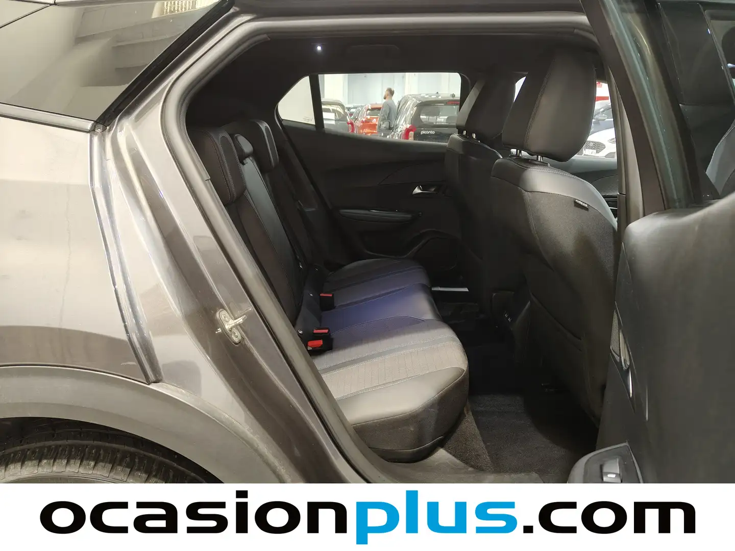 Foto Peugeot 2008 Peugeot 2008 PureTech 100 S&S Allure  (100 CV)