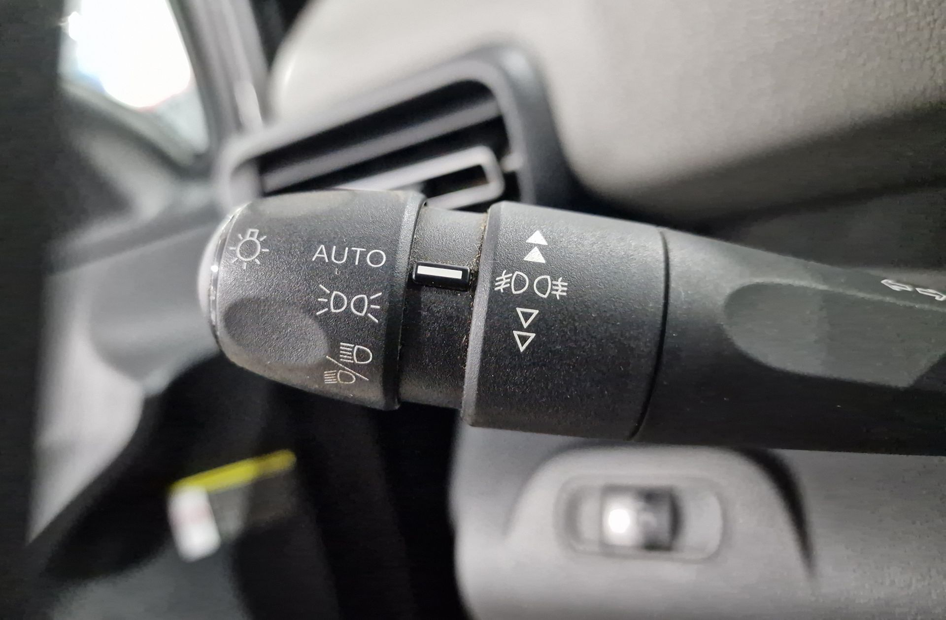 Peugeot Rifter BlueHDi 130 Active Standard - foto 23