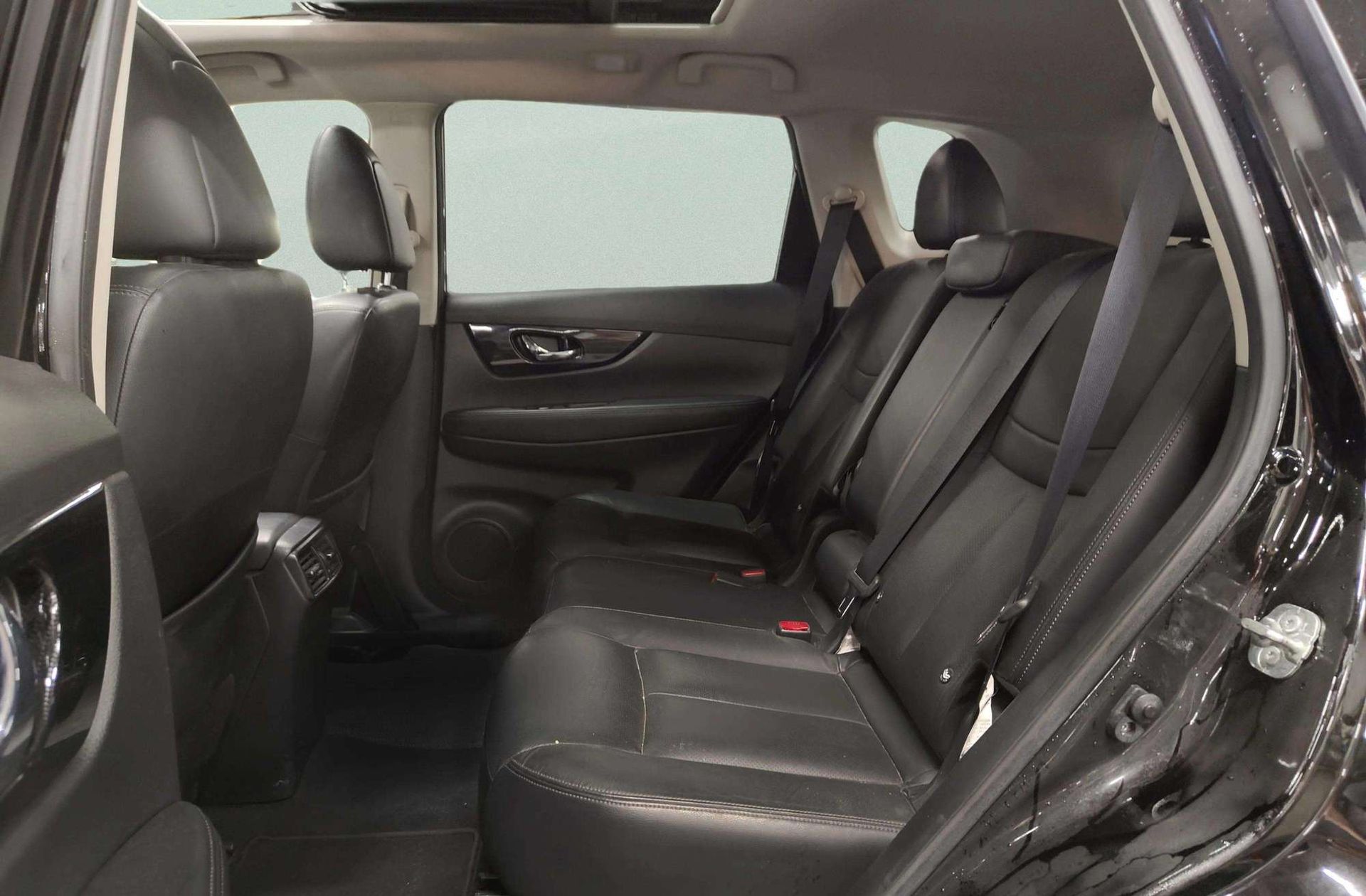 Nissan X-Trail dCi 150 Tekna 4x2 - foto 19