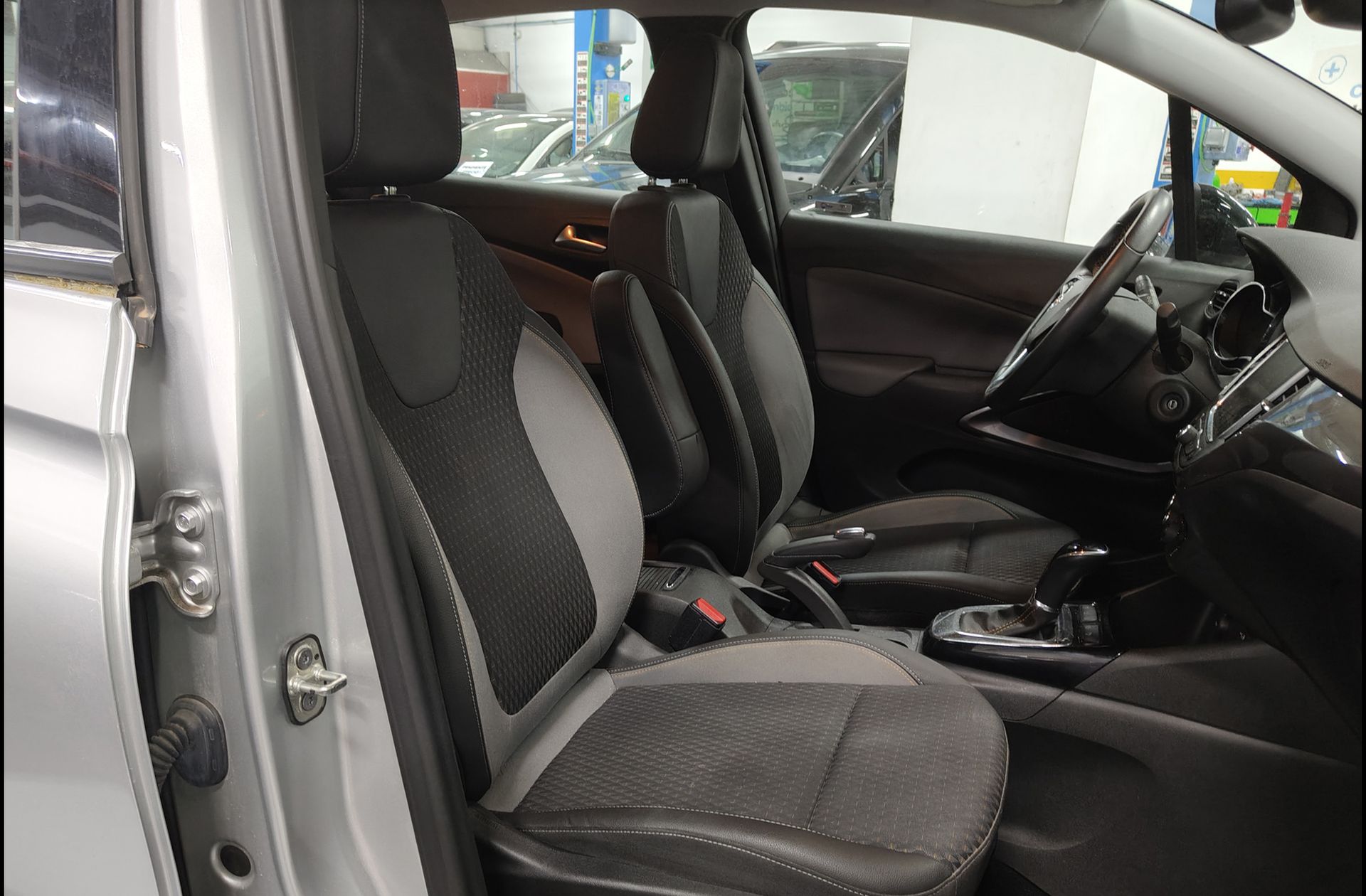 Opel Crossland 1.2 Turbo ecoTEC Excellence - foto 17