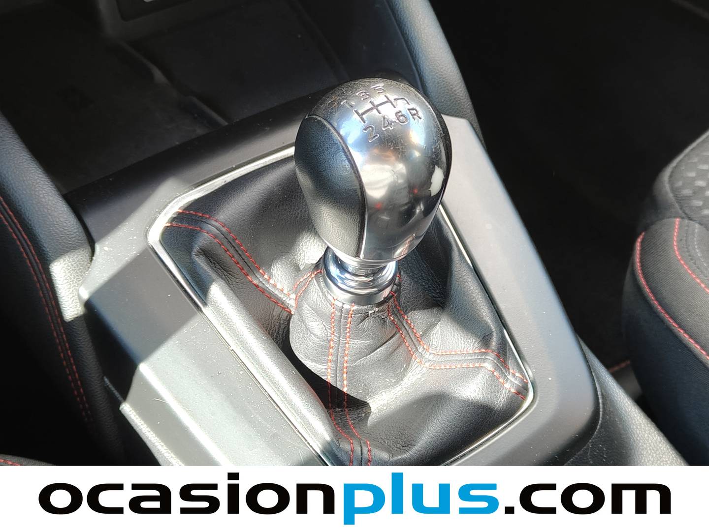 Ford Focus Ford Focus 1.0 Ecoboost MHEV ST-Line (125 CV) de segunda mano