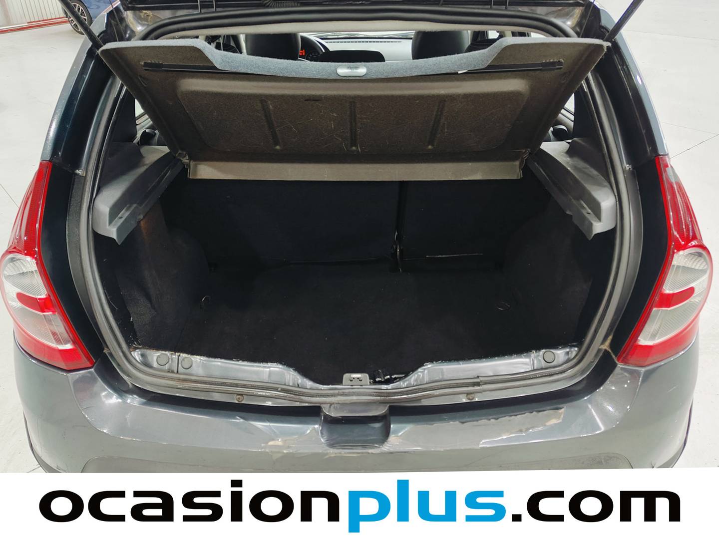 Fotos maletero Dacia Sandero Dacia Sandero dCi 90 Stepway Music (90 CV)