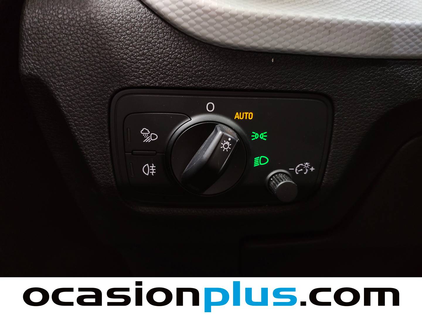 Audi Q2 Audi Q2 design edition 1.4 TFSI COD (150 CV) S tronic km 0