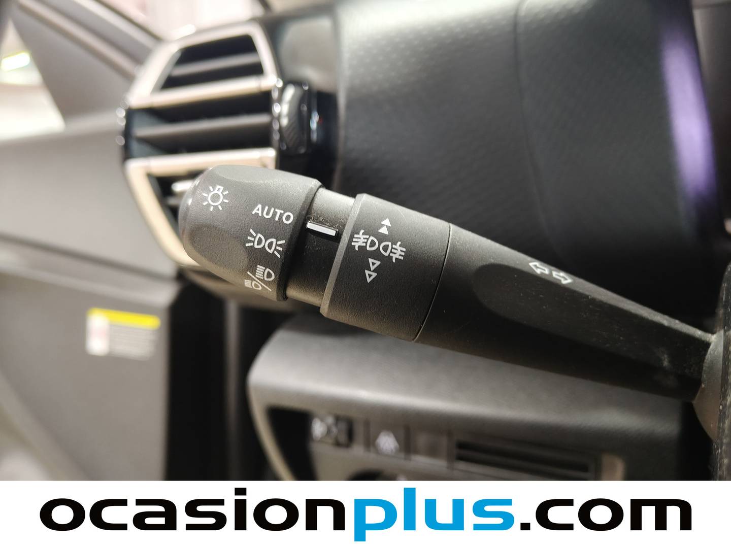 Foto Citroën C4 Citroen C4 BlueHDi 110 S&S Feel Pack  (110 CV)