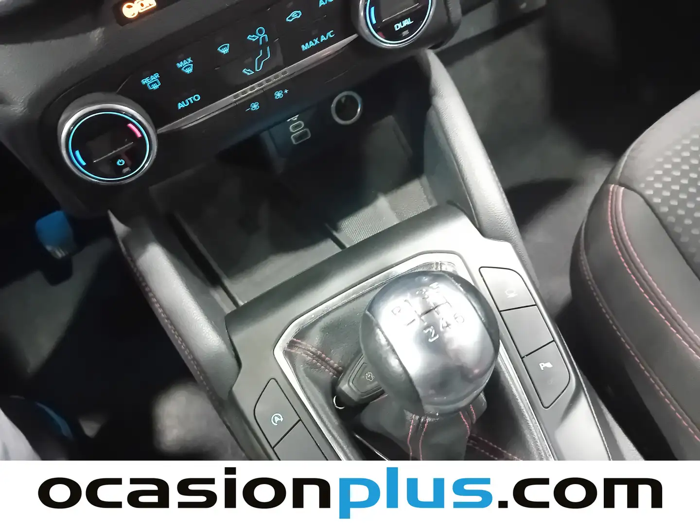 Foto Ford Kuga Ford Kuga 1.5 EcoBlue ST-Line (120 CV)