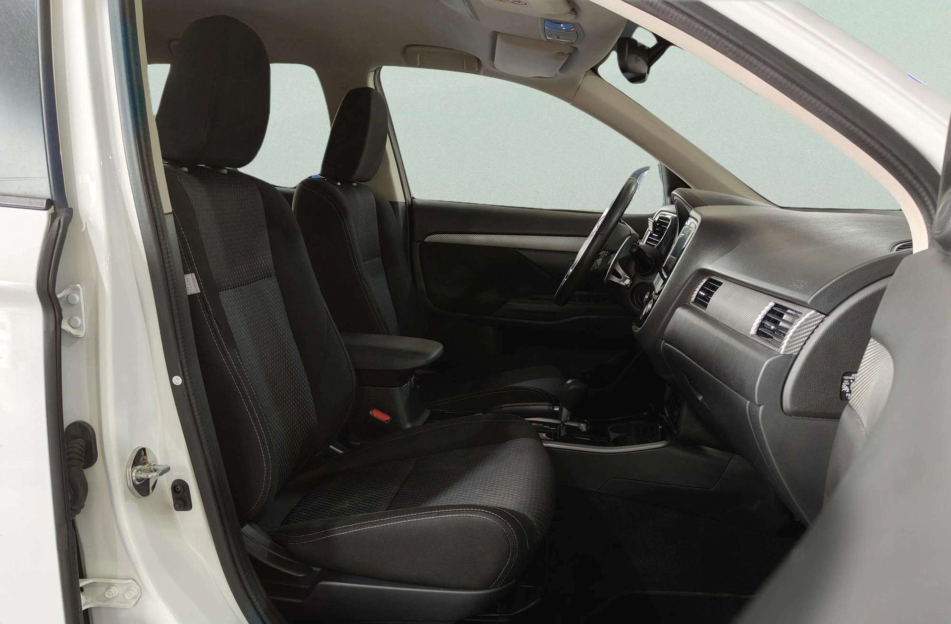 Mitsubishi Outlander 200 MPI Motion 2WD CVT - foto 15