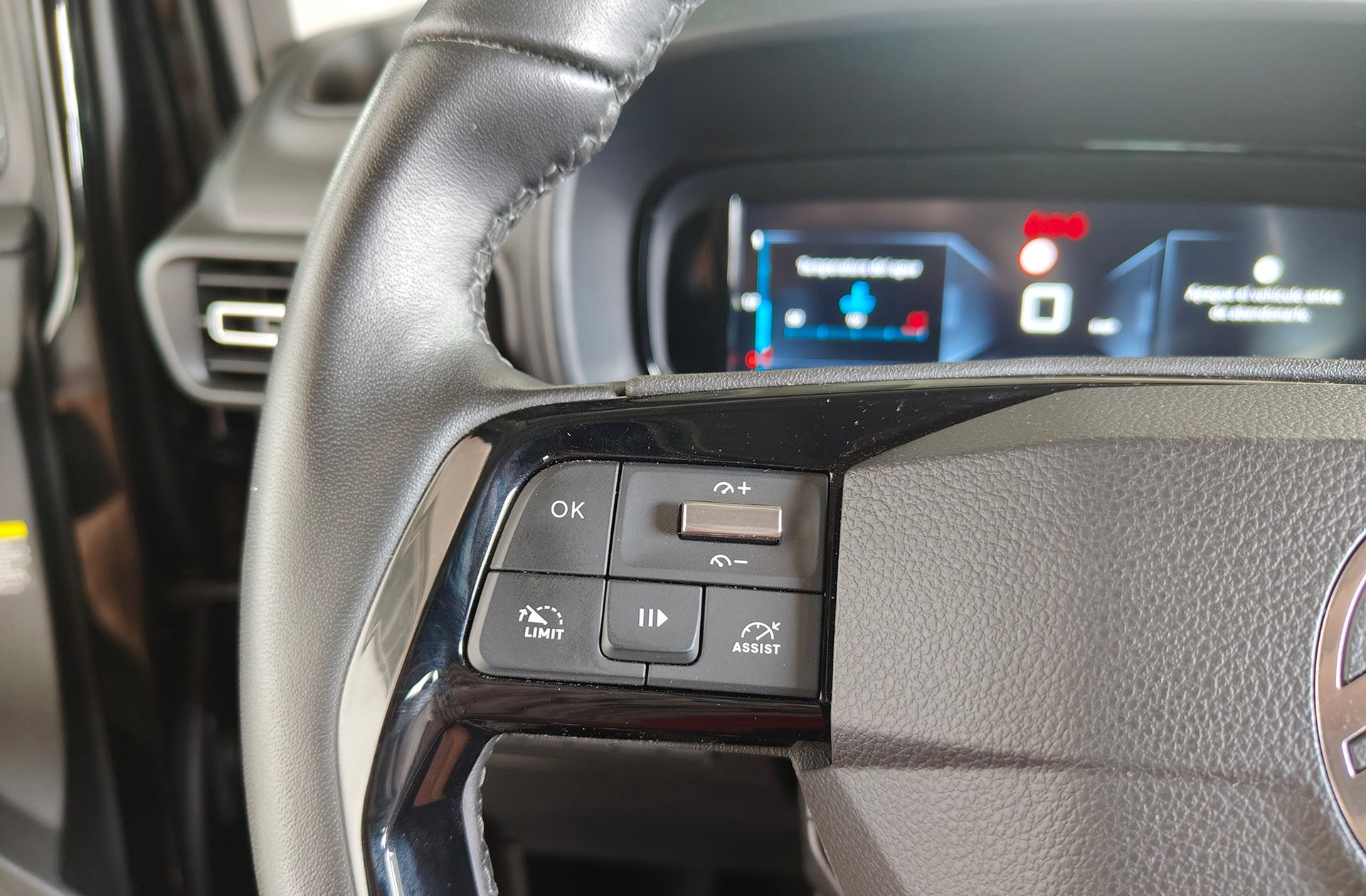 Citroën Berlingo BlueHDi 100 Plus Talla M - foto 23