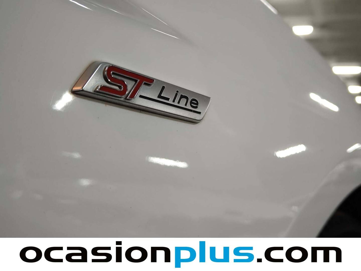 Extras y acabados del Ford Focus Ford Focus 1.0 Ecoboost S&S ST-Line (125 CV)