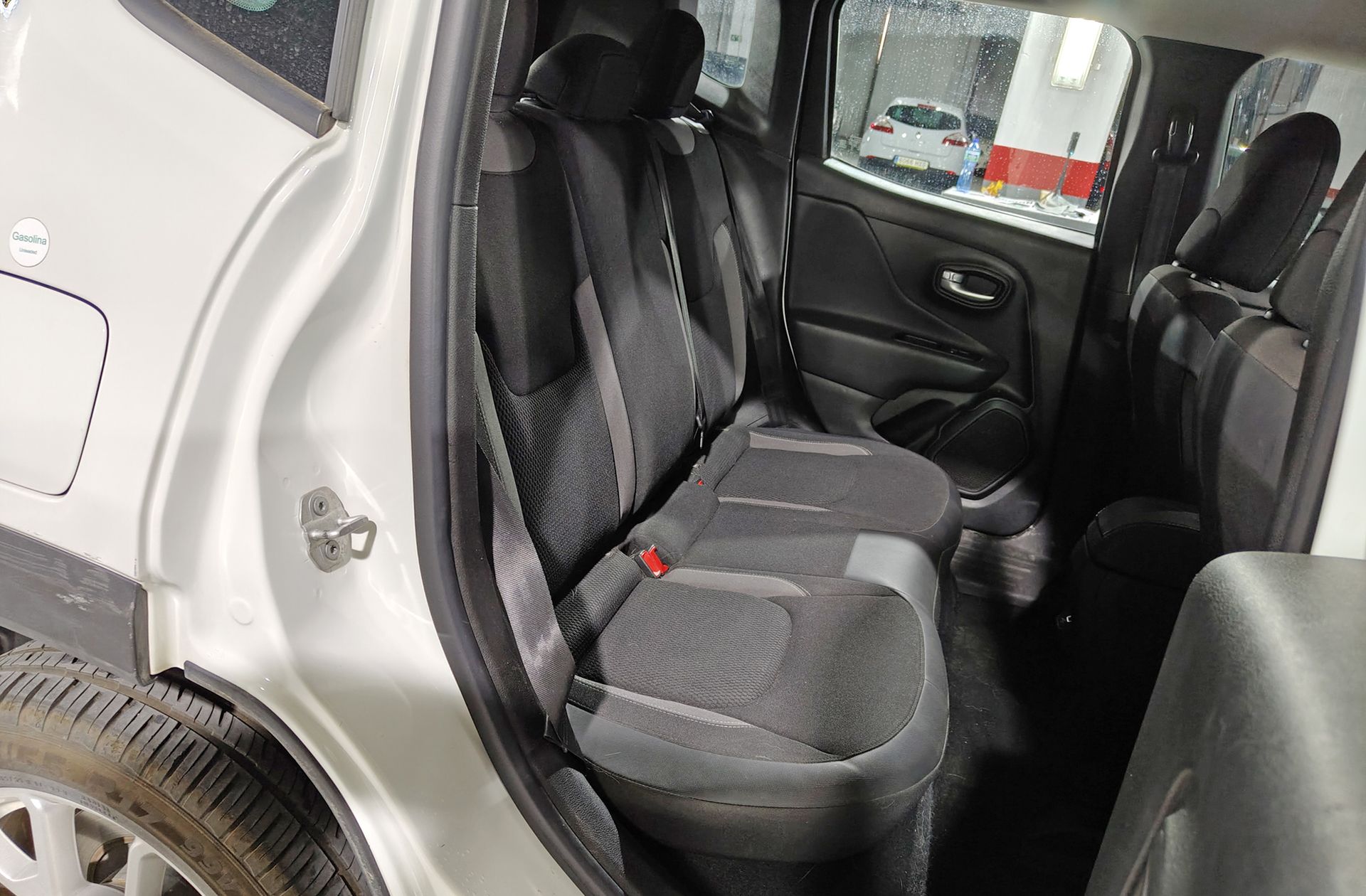 Jeep Renegade 1.3 PHEV 4xe Limited - foto 12