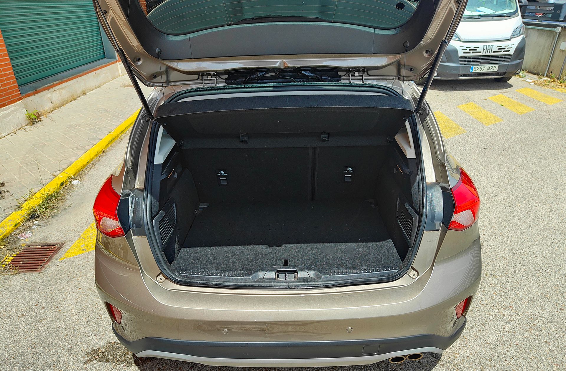 Ford Focus 1.0 EcoBoost Active - foto 17