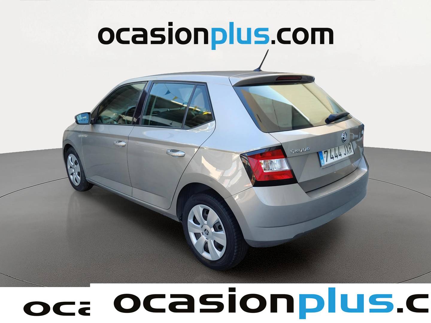 Foto trasera Skoda Fabia Skoda Fabia 1.0 MPI Business (75 CV) izquierda