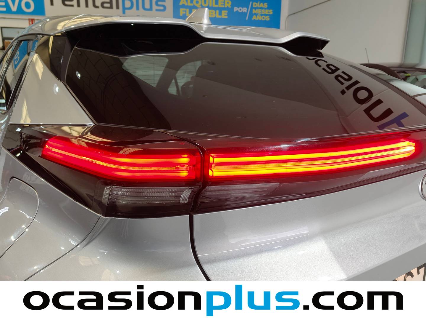 Toyota C-HR Toyota C-HR 140H Advance (140 CV) al mejor precio