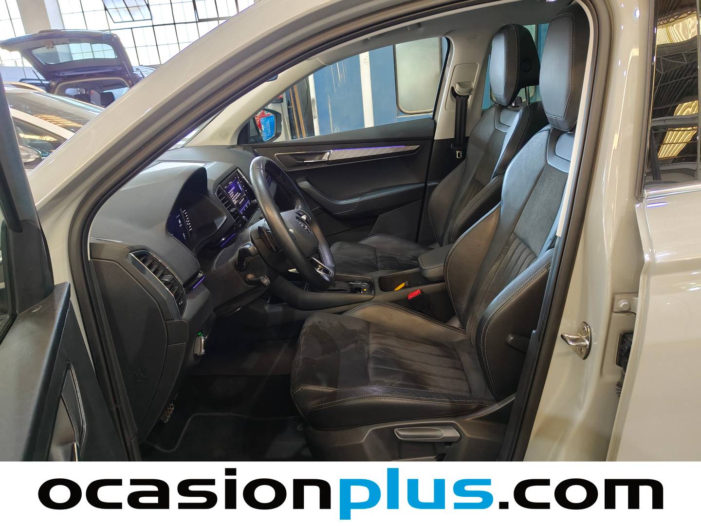 Foto asientos delanteros Skoda Karoq Skoda Karoq 1.5 TSI ACT Design DSG (150 CV)