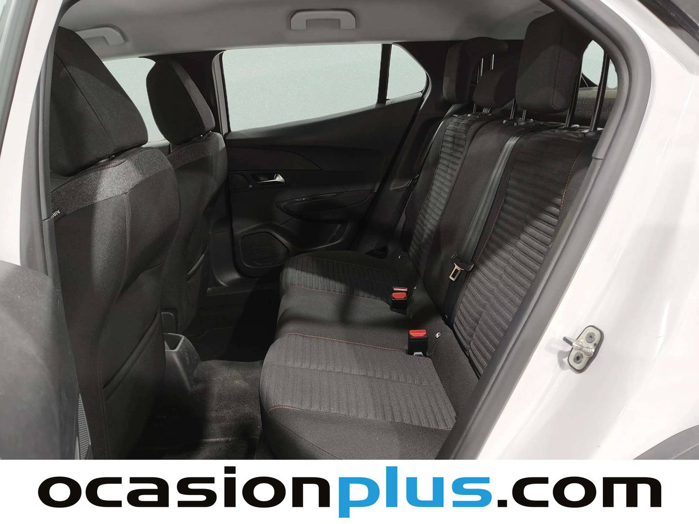 Foto asientos traseros Peugeot 2008 Peugeot 2008 Puretech 100 S&S Active Pack (100 CV)