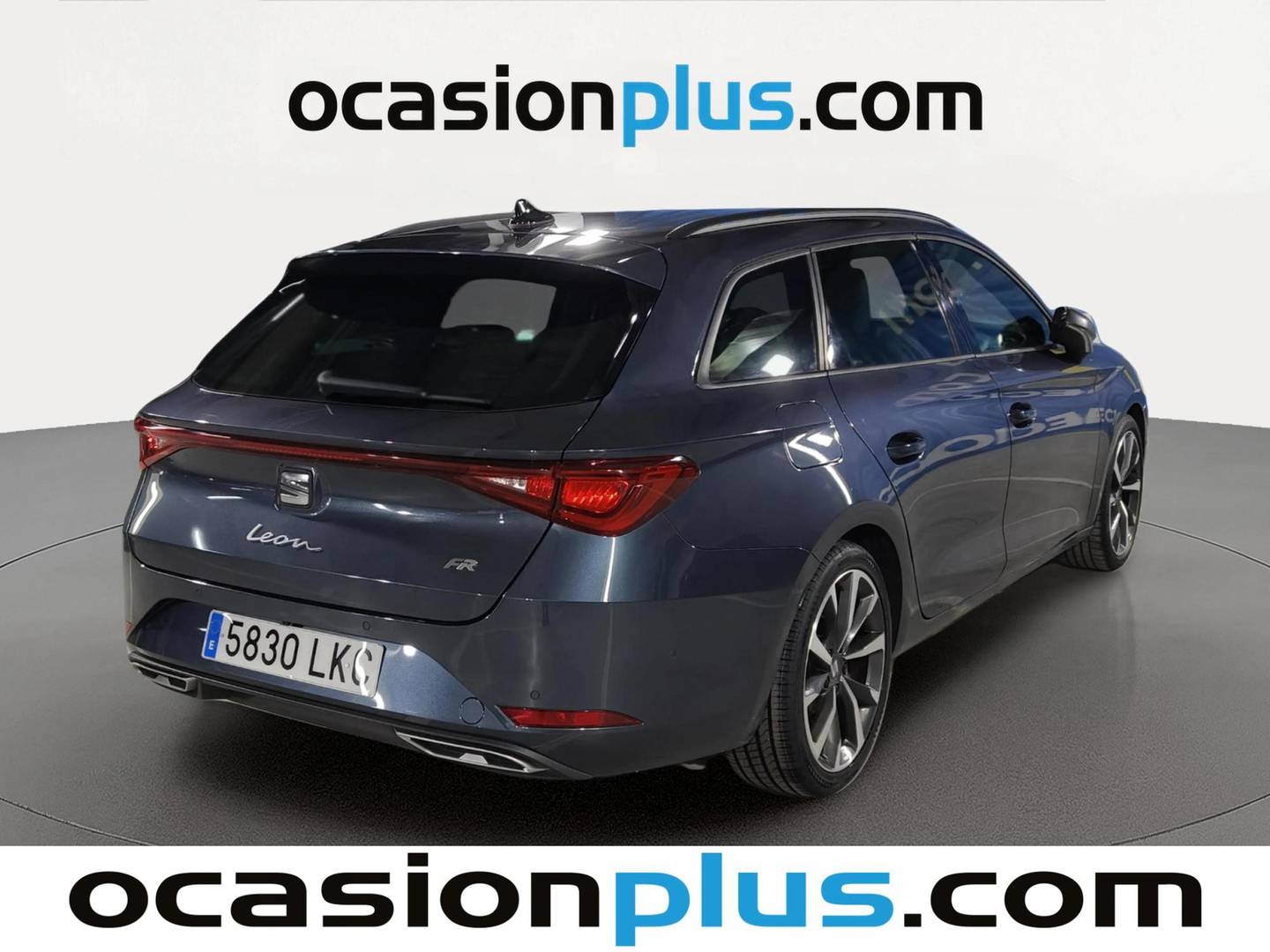 Foto trasera Seat León Seat León ST 1.5 TSI S&S FR Go L (150 CV) derecha