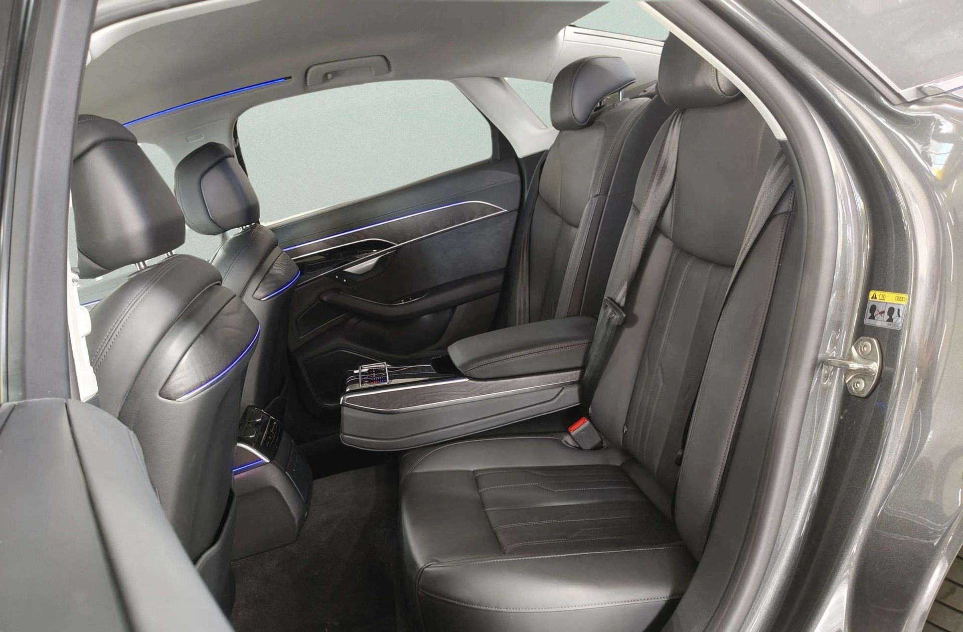 Audi A8 TFSIe 60 TFSIe quattro tiptronic - foto 15