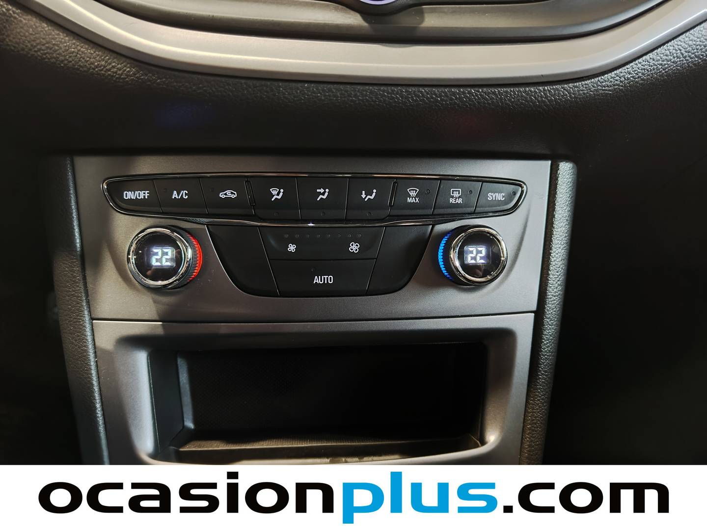 Foto Opel Astra Opel Astra 1.6 CDTi S&S Selective Pro 81 (110 CV)