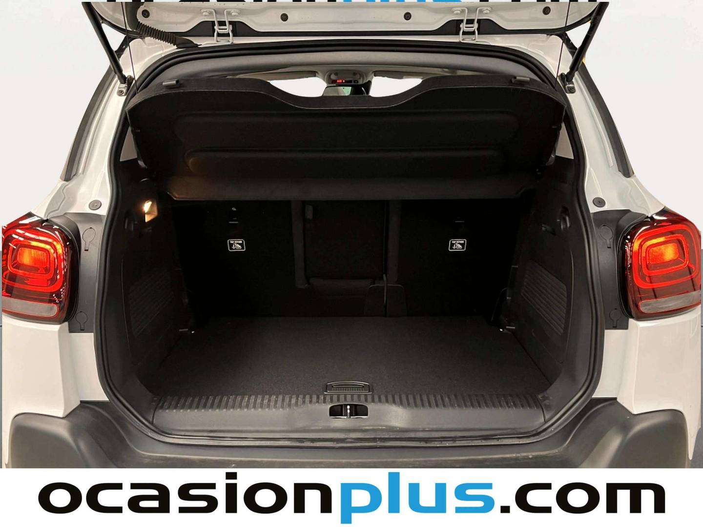 Foto Citroën C3 Aircross Citroen C3 Aircross PureTech 110 S&S Shine (110 CV)