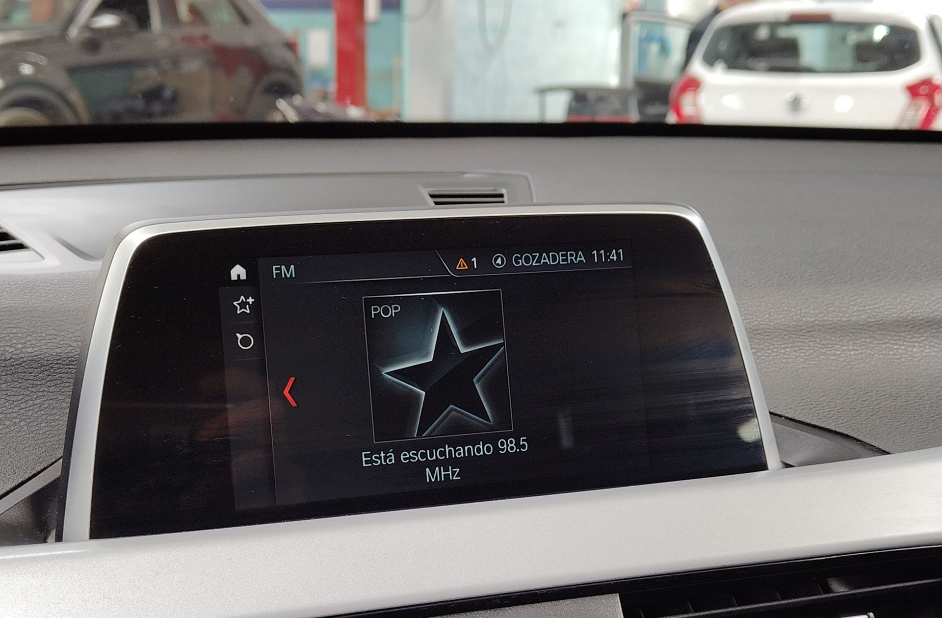 BMW X1 sDrive18i - foto 37