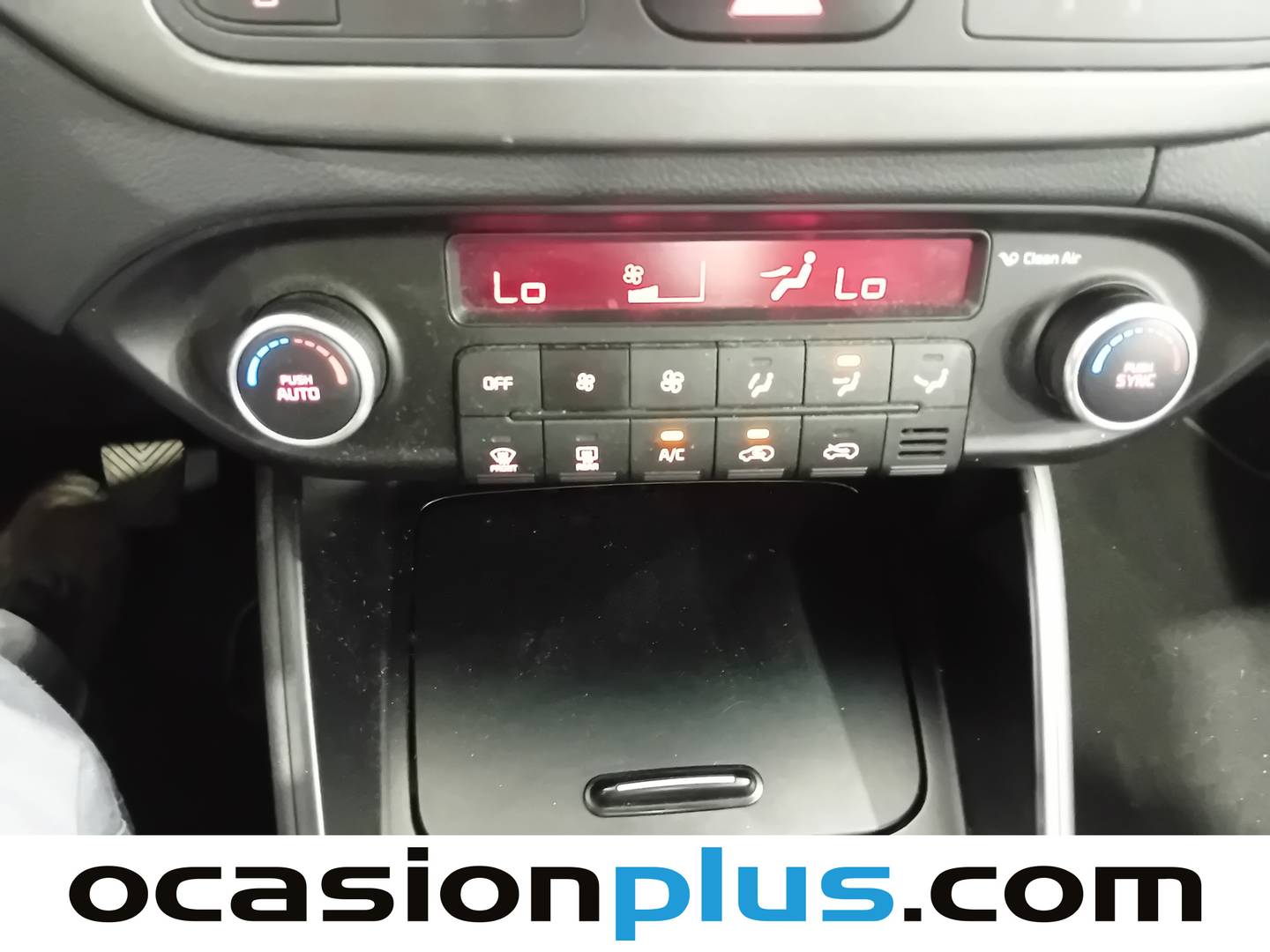 Foto KIA Carens Kia Carens 1.7 CRDi VGT Concept Eco-Dynamics (115 CV) 7 Plazas