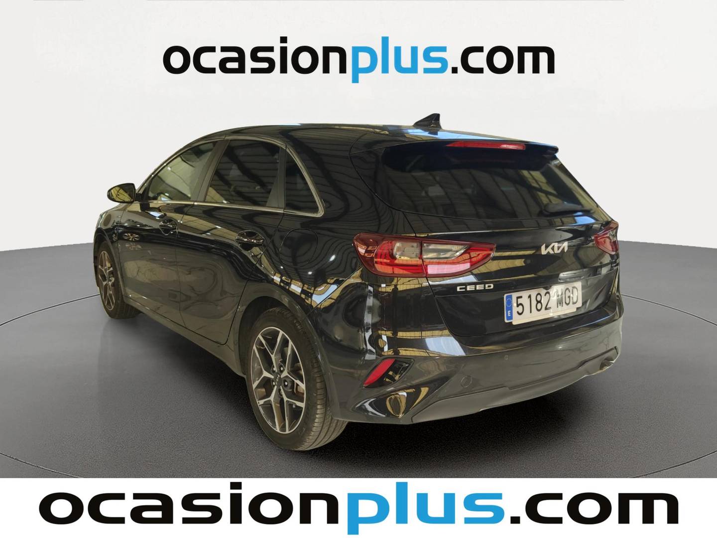 Foto trasera KIA Ceed KIA Ceed 1.0 T-GDi Tech (120 CV) izquierda