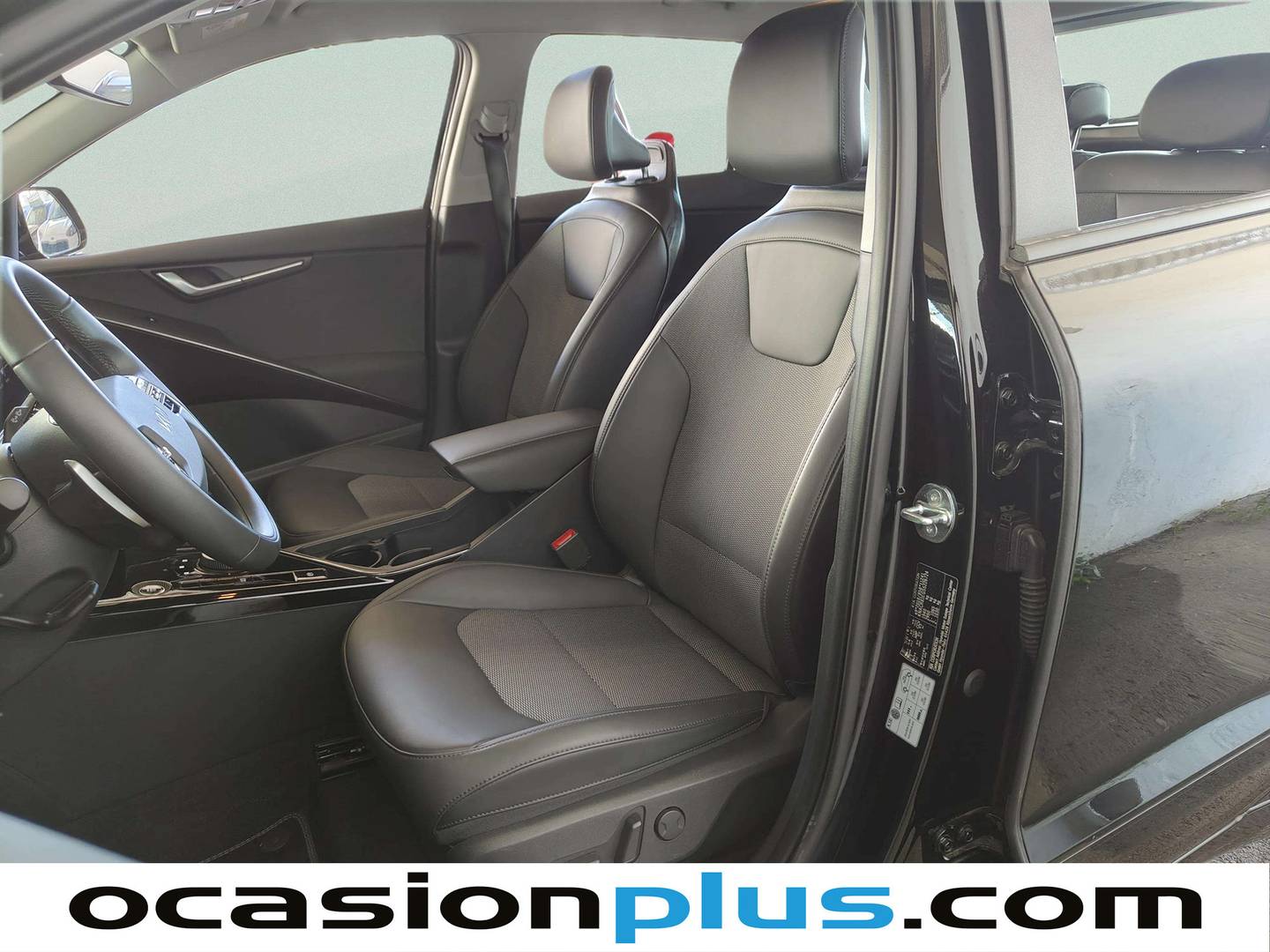 Foto KIA Niro Kia Niro 1.6 GDi HEV Drive  (141 CV)