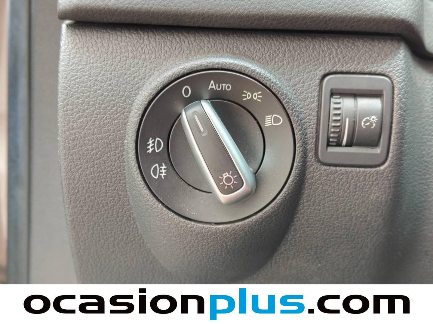 Extras del Volkswagen Tiguan Volkswagen Tiguan T1 Sport 2.0 TDI BMT 4x2 (140 CV)